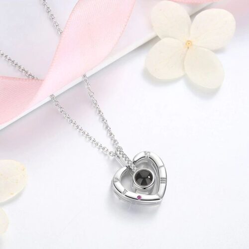 Collier Argenté Romantique "Je t'aime" en 100 Langues - Cadeau Idéal | Wiloria – Image 2