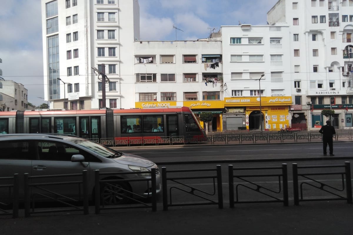 Lire la suite à propos de l’article سوق درب عمر و كراج علال بالدار البيضاء: الوجهة الأولى للتجارة والجملة في المغرب